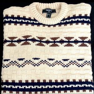 FOREVER 21 KNIIT SWEATER SIZE (L) BRAND NEW